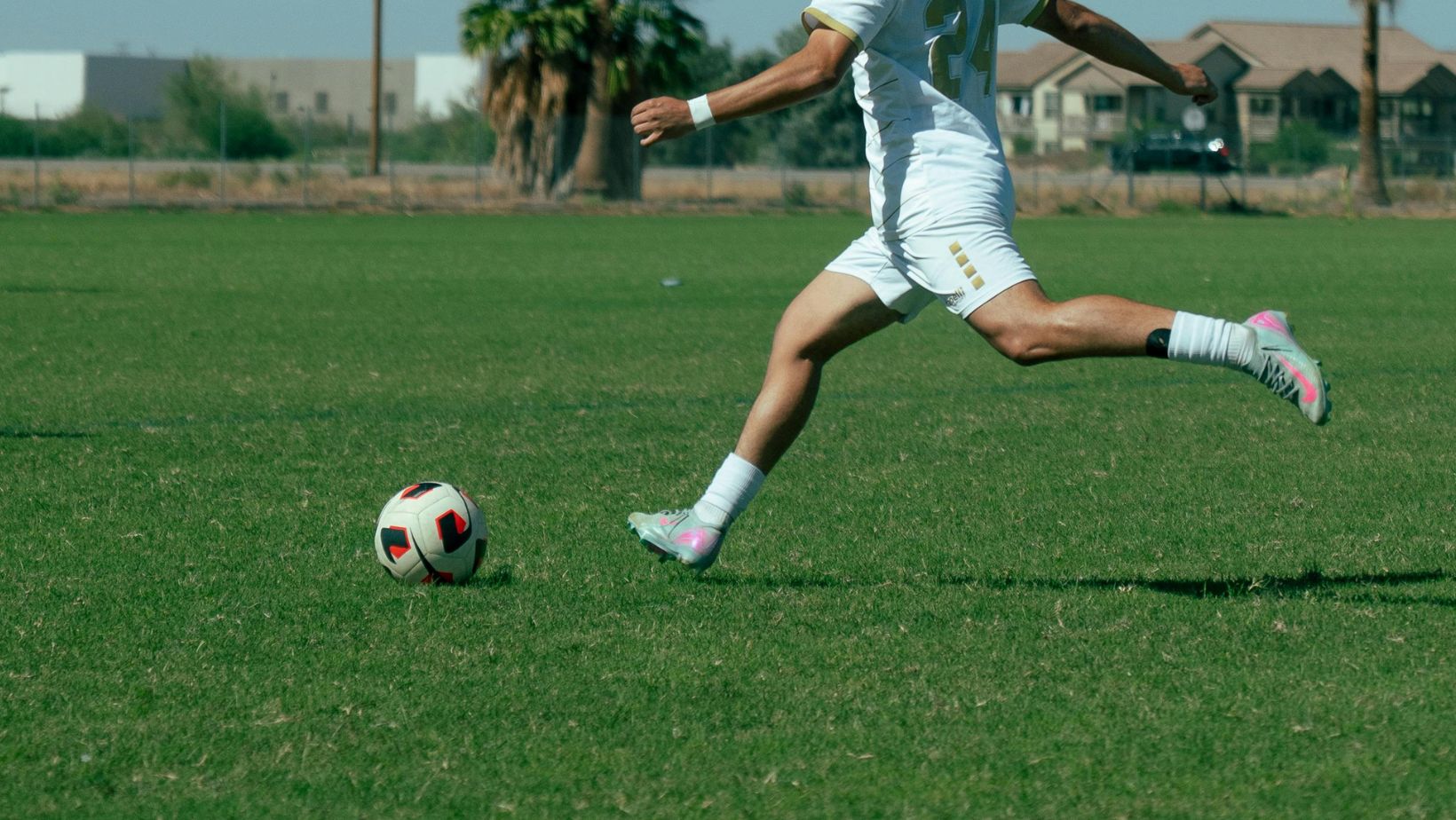 Joven hirió a menor de 13 años porque no lo dejó jugar partido de futbol