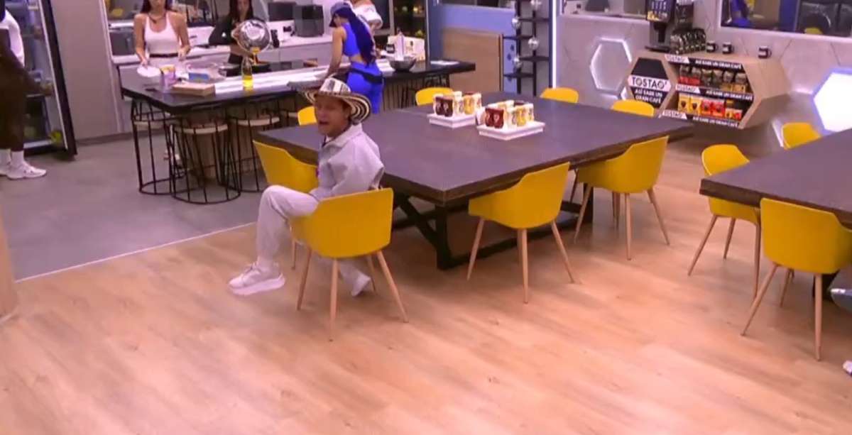 Juanda Caribe en La casa de los famosos, rompió reglas y desafió a RCN, en video