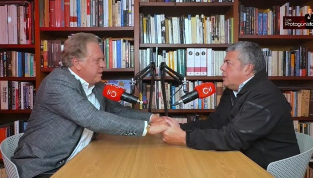 Foto de Ramón Jesurún con Gustavo Gómez /X: @Metalracso