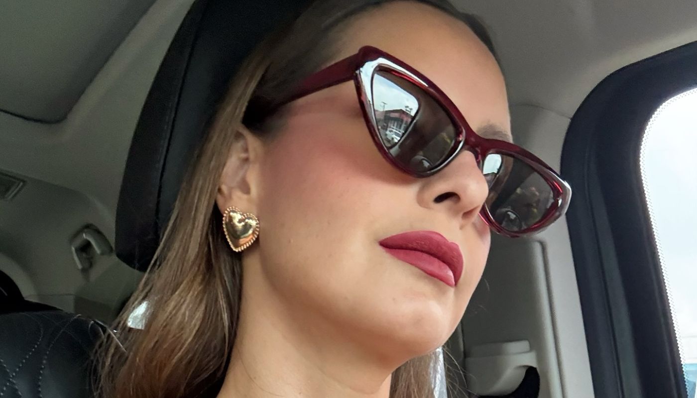 Laura Acuña chicaneó la adquisición de nueva camioneta que vale $ 300 millones