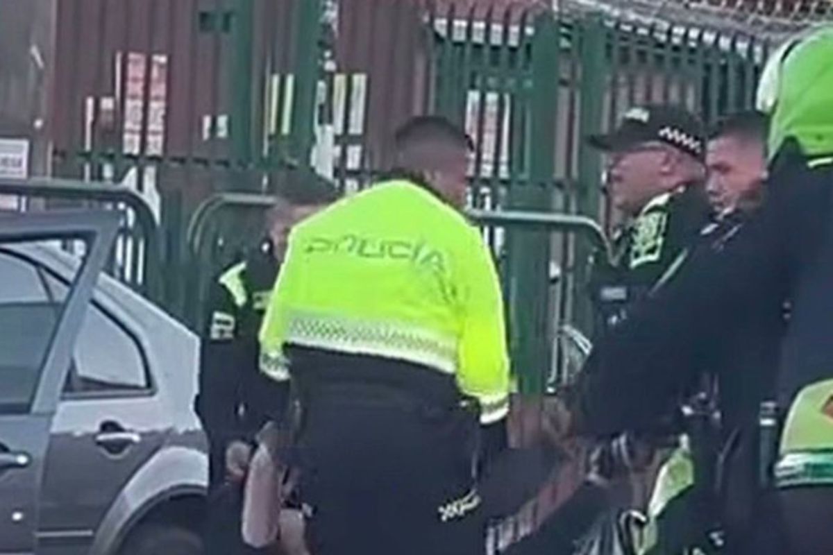 Homicidio en Los Mártires, Bogotá, hoy 25 de abril. Mataron a conductor cerca de Mallplaza NQS por presunto fleteo. Identidad de la víctima.