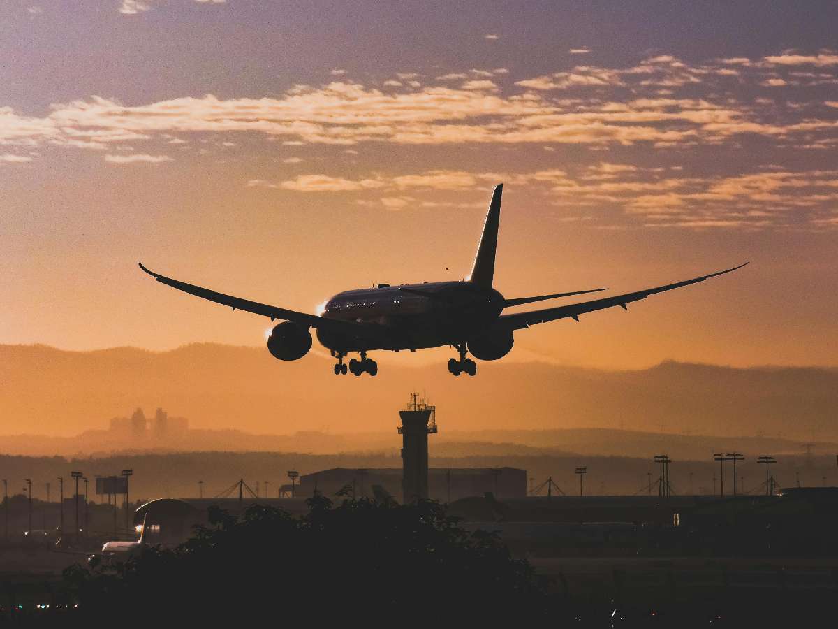 Spirit Airlines cancela sus vuelos y anunció cierre en 2026: impacto en Colombia