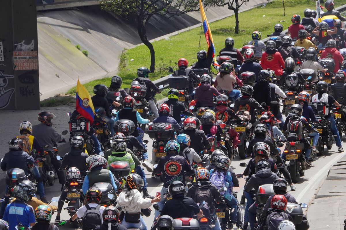 Motos de 250 cc en Colombia no pagarán Soat: Paloma Valencia lanza propuesta