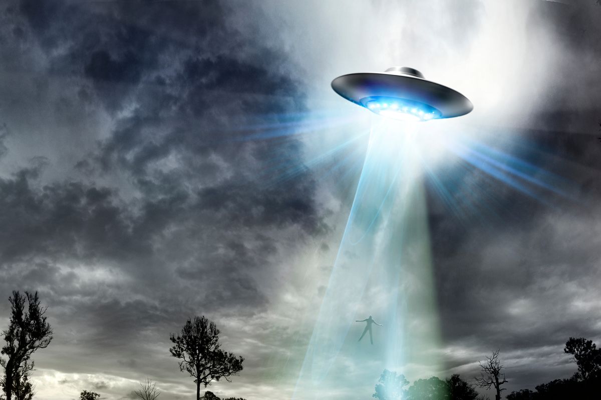 Estados Unidos desclasifica archivos de ovnis y fenómenos UAP en 2026. Documentos de la NASA, FBI y Departamento de Guerra 