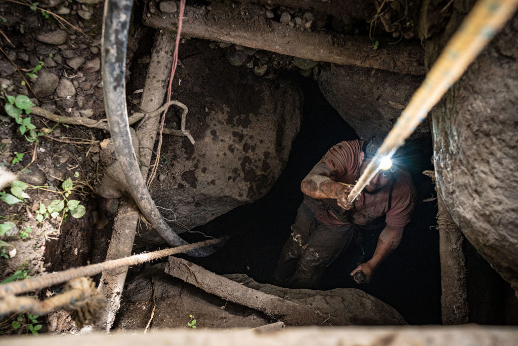 Mineros en Colombia - imagen de referencia