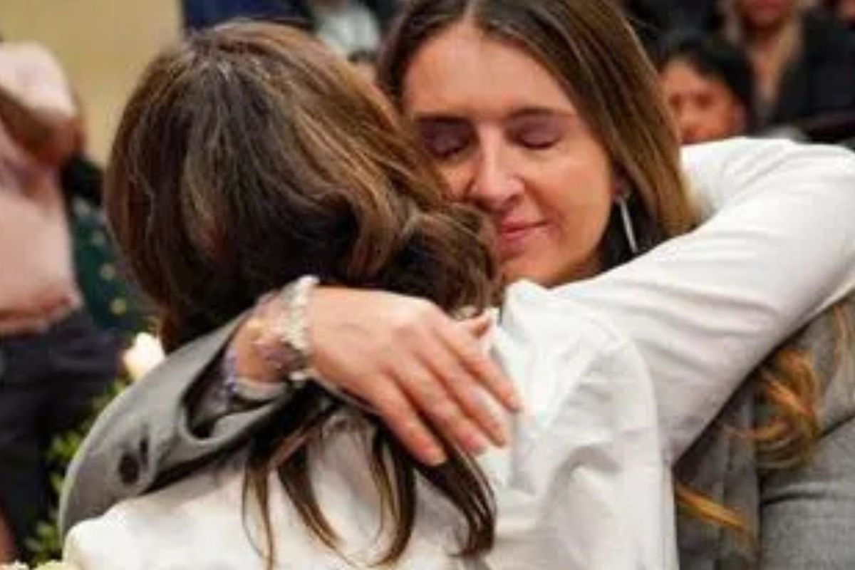 María Claudia Tarazona, viuda de Miguel Uribe Turbay, anunció que no apoyará al suegro y se une a la campaña de Paloma Valencia para evitar que Cepeda gane