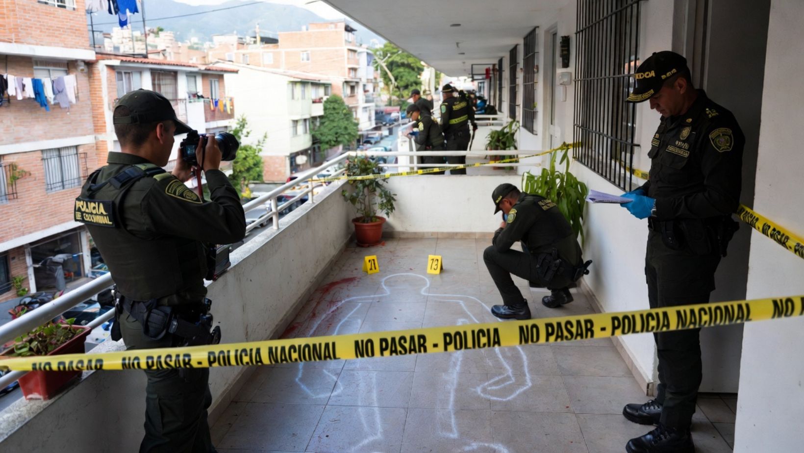 Mujer que cayó de un cuarto piso en Bogotá y señalan a su pareja como el presunto responsable