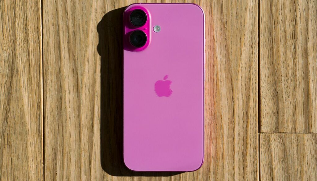 iPhone 16 (Getty) 