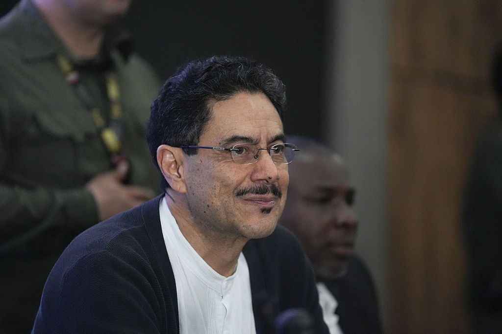 Iván Cepeda habló sobre diálogos de paz con ELN: qué pasará si es presidente