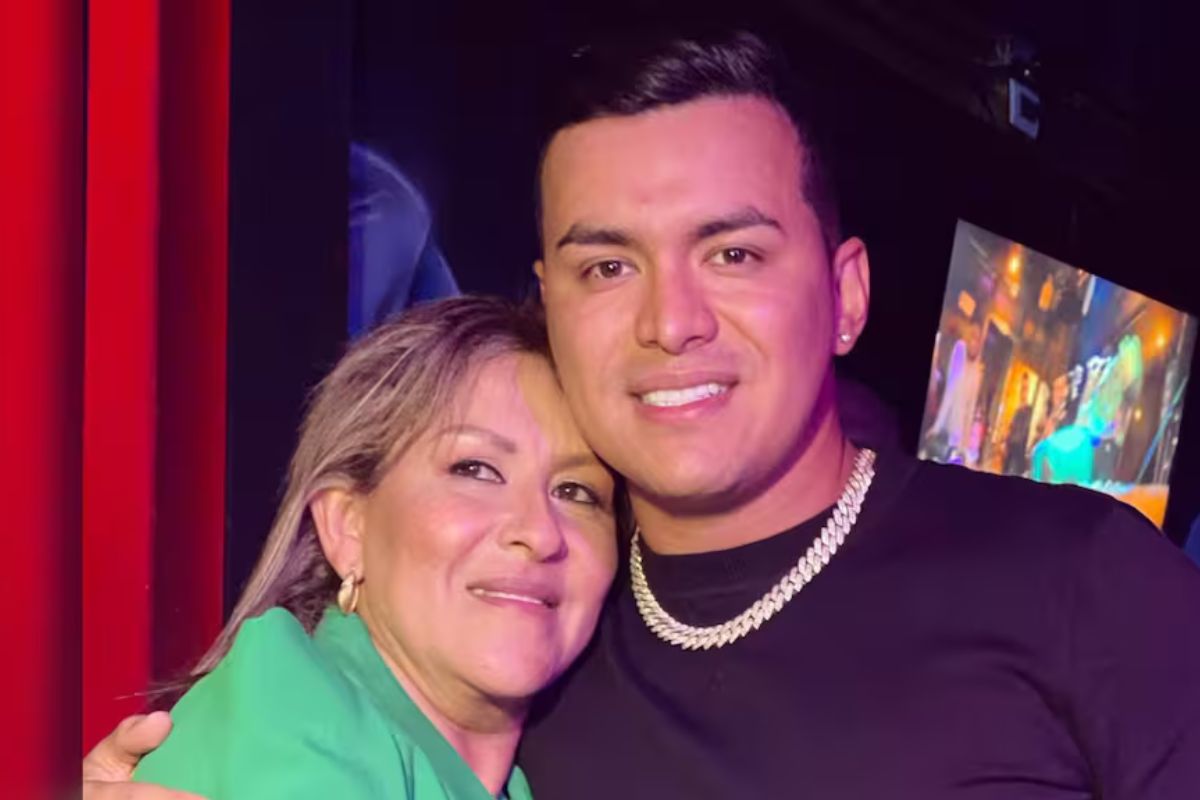 ¿Qué tal esto? La mamá del cantante Yeison Jiménez sorprendió al destapar por quién votará para la presidencia de Colombia. Pidió apoyar a las mujeres.