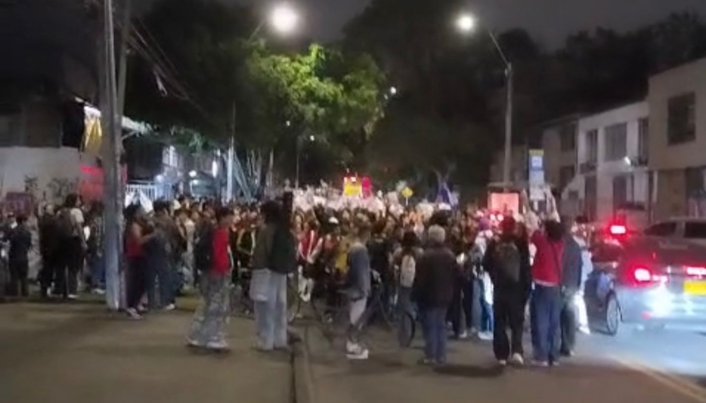 Caos de movilidad en Bogotá  por protesta a favor de Cepeda