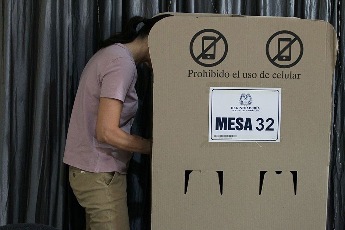 Maracaibo, Venezuela, May 31, 2026, Colombians residing in Venezuela vote in the first round of elections for the next President of Colombia. (Photo by: Jose Bula Urrutia/UCG/Universal Images Group via Getty Images)