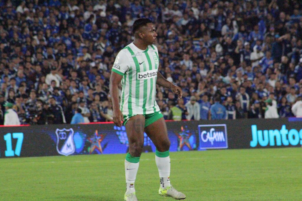 Alfredo Morelos / Diego Quiroga - Pulzo