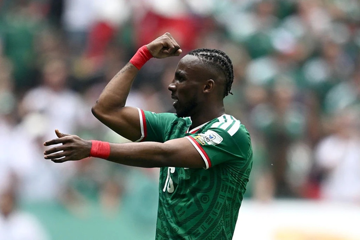 Julián Quiñones, el número 16 de México, celebra haber anotado el primer gol de su equipo durante el partido del Grupo A de la Copa Mundial de la FIFA 2026 entre México y Sudáfrica en el Estadio de la Ciudad de México el 11 de junio de 2026 en la Ciudad de México.