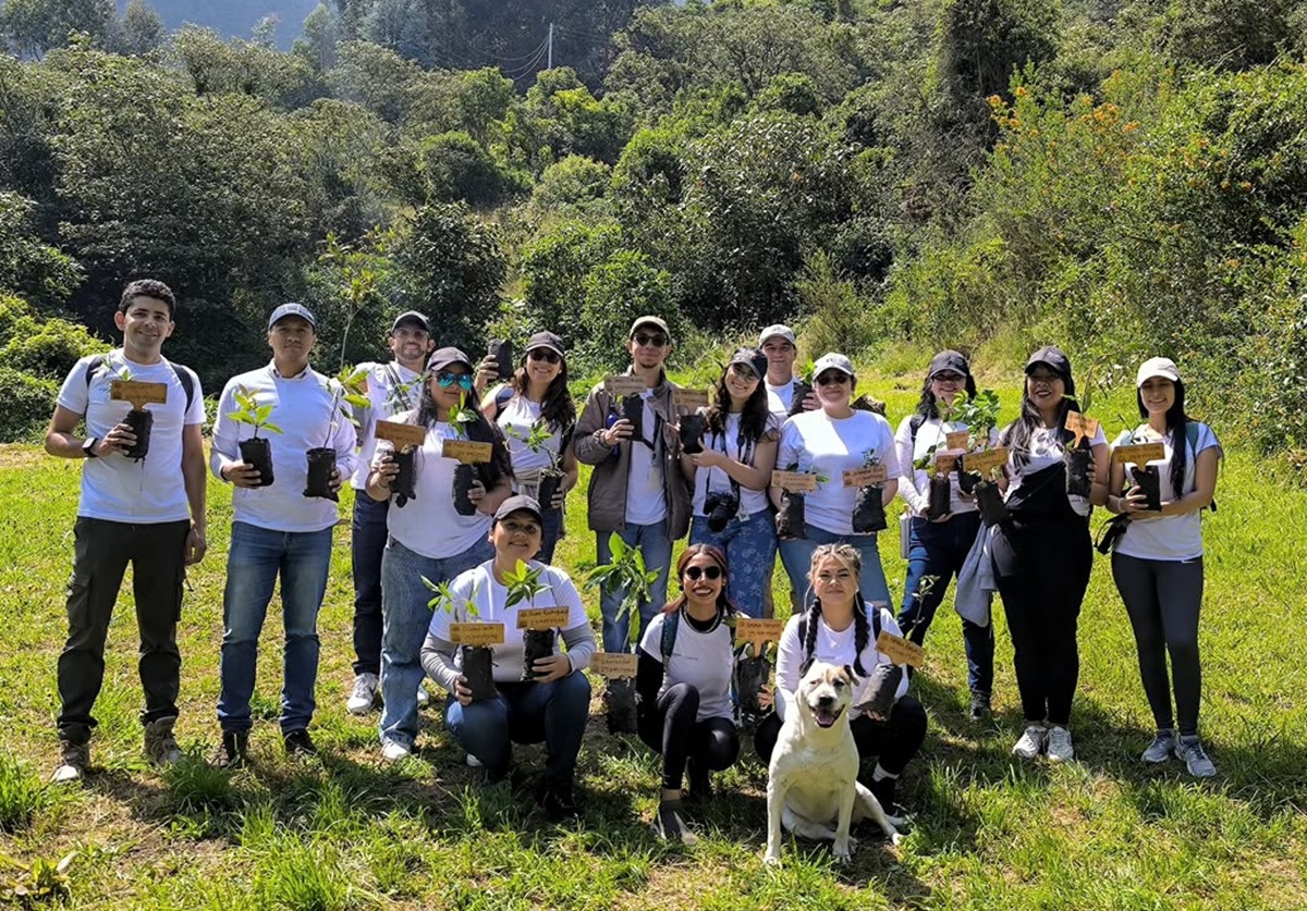 Voluntariado llevó formación clave a 2.000 personas en Colombia y más