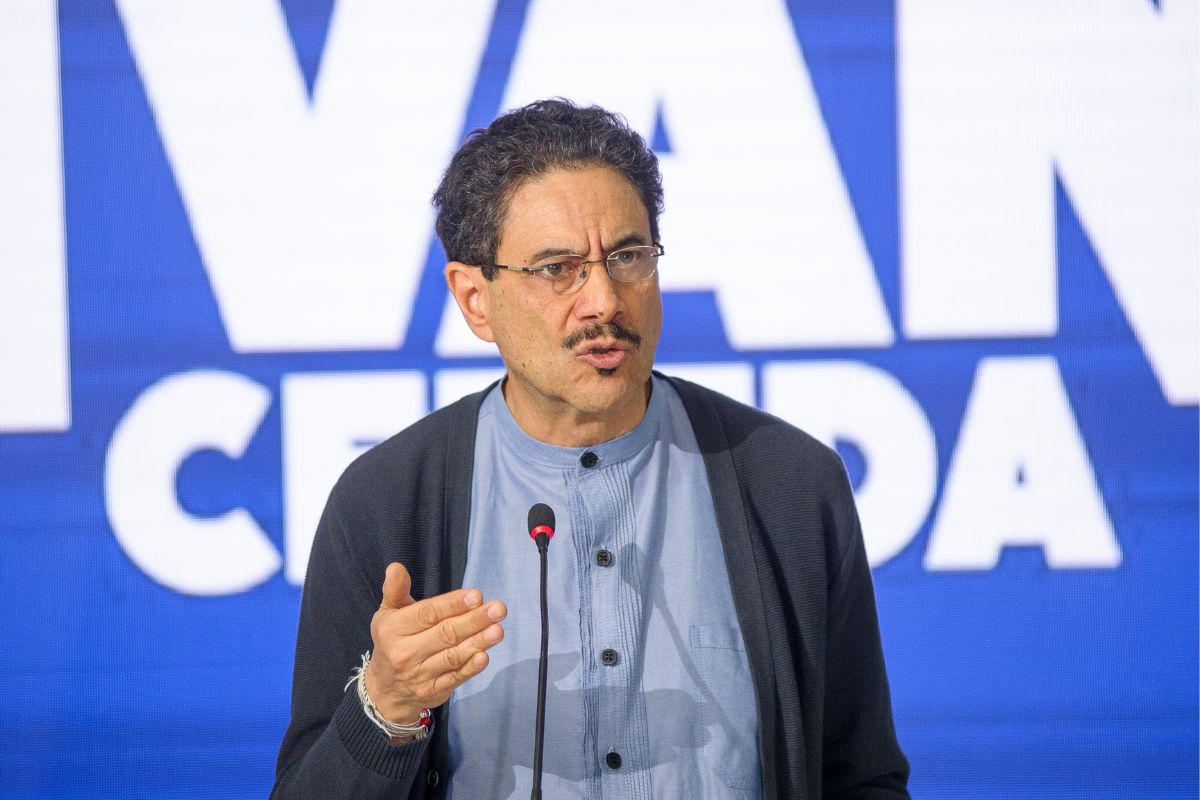 Iván Cepeda dijo qué va a hacer si pierde en segunda vuelta con De la Espriella