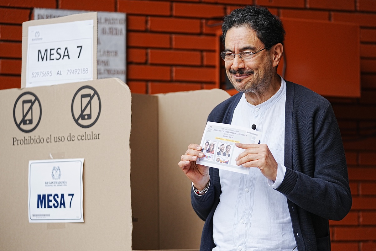 Iván Cepeda perdió elecciones: qué cargo tiene por estatuto de oposición