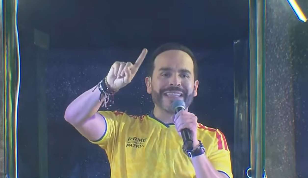 Abelardo de la Espriella amenaza a Iván Cepeda en primer discurso por elecciones