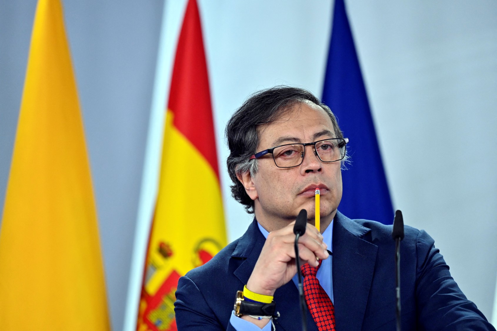 Petro dice que se podría "levantar en armas legitimamente" por peder elecciones