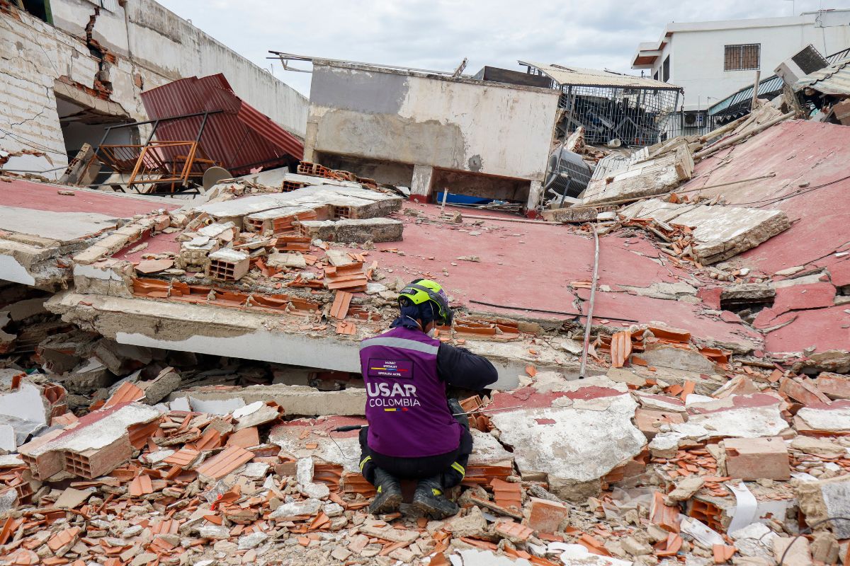 Una fuerte réplica de 5.1 agravó la crisis humanitaria en Venezuela tras los sismos del pasado miércoles.