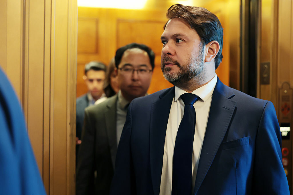 Rubén Gallego, senador estadounidense de origen colombiano / Getty