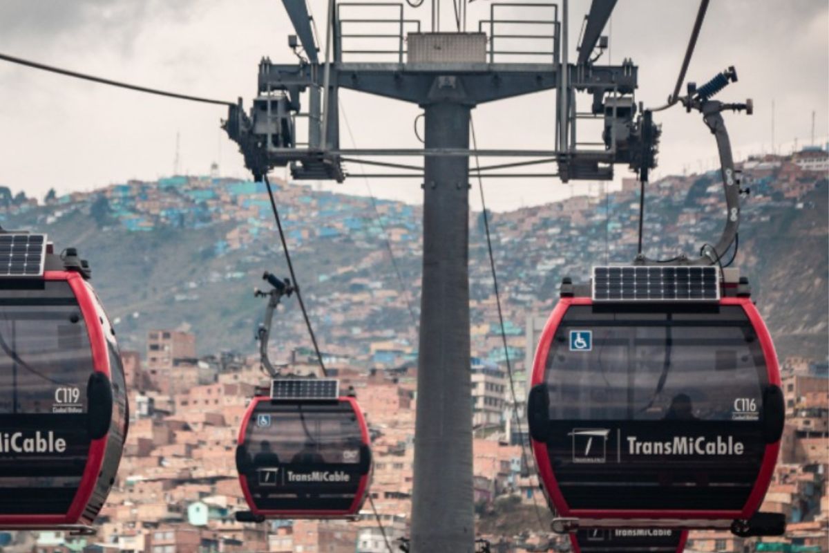 TransMilenio y el operador La Rolita confirmaron la suspensión temporal del TransMiCable en Ciudad Bolívar debido a fallas mecánicas o eléctricas. 