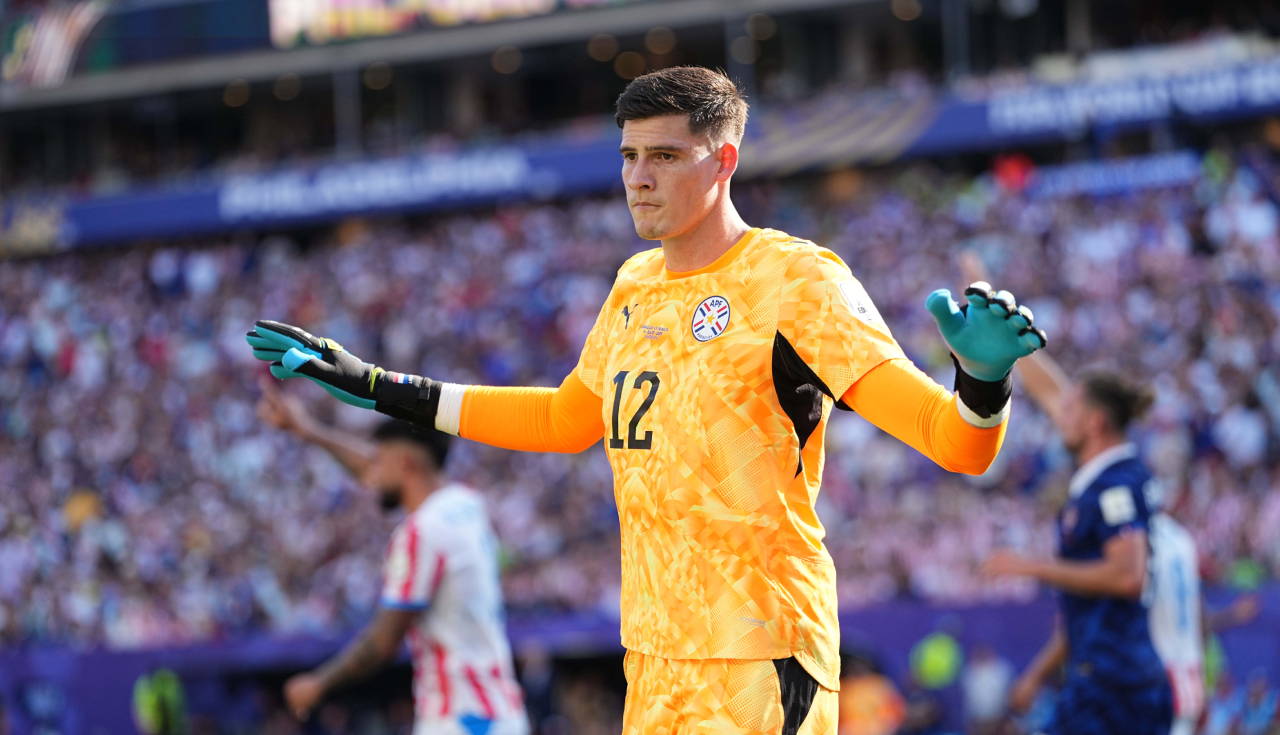 Orlando Gill Manchester United: BBC Sport revela interés por arquero de Paraguay