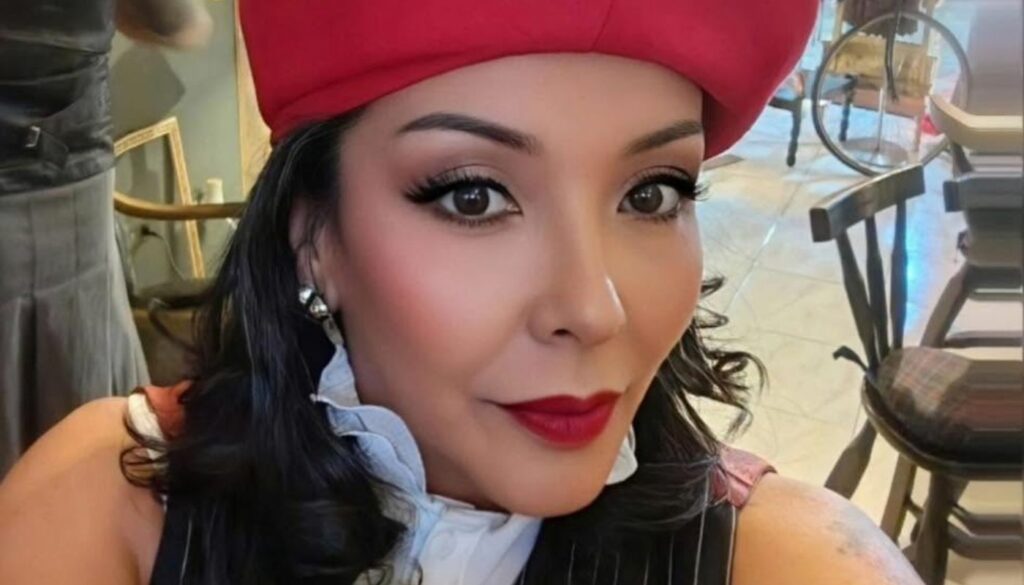 Adriana Manotas (Facebook @Adriana Manotas Rodriguez (2)