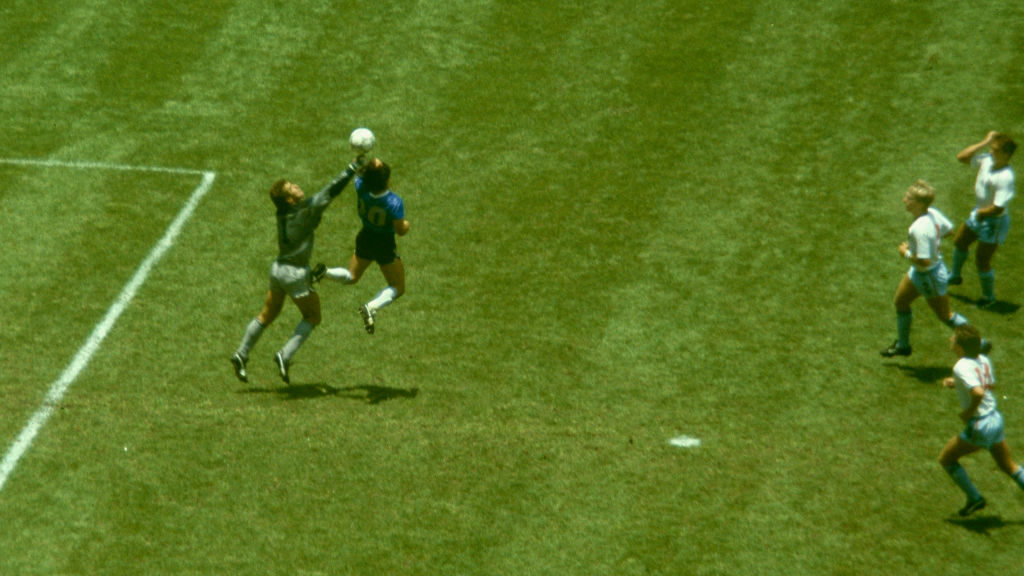Maradona vs. Inglaterra / Getty