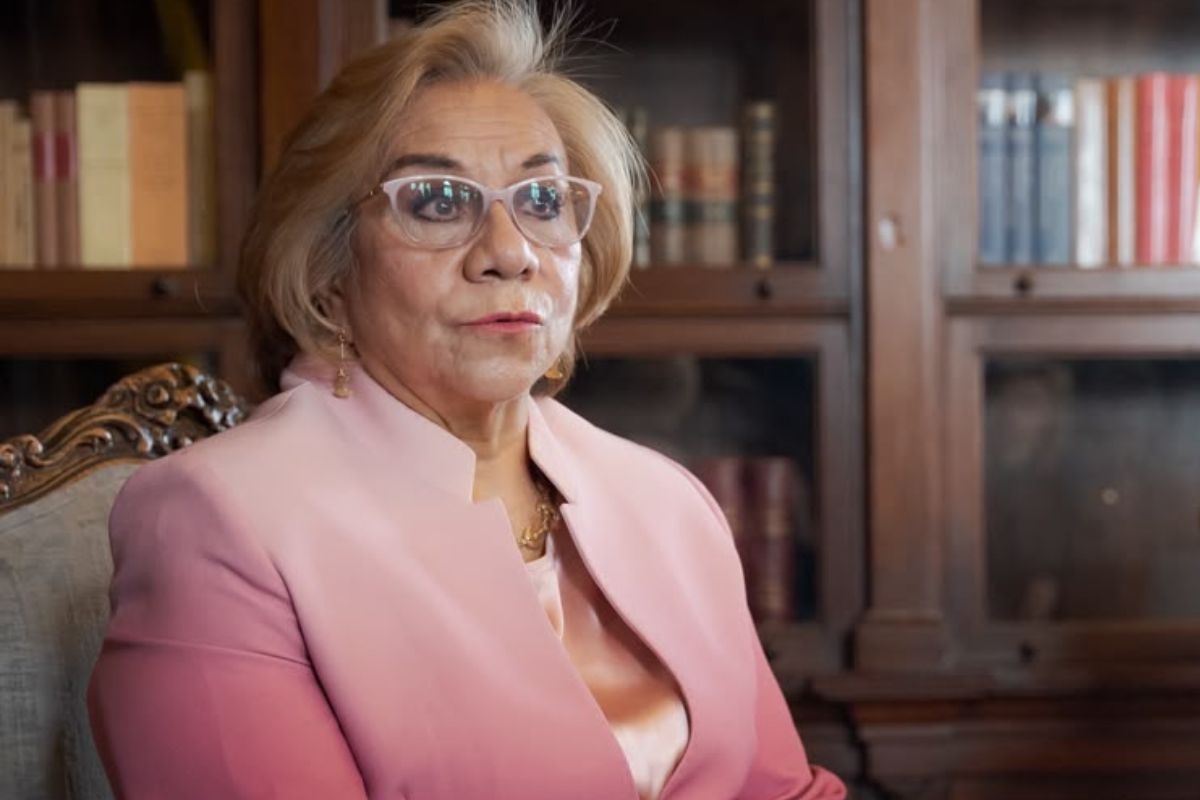 ¿Por qué la canciller Rosa Villavicencio está en el sindicato de la cartera?