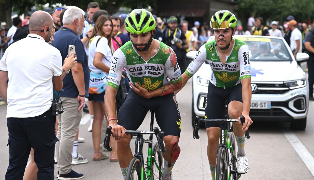 Fernando Gaviria se retiró del Tour de Francia 2026 tras caída en la etapa 12