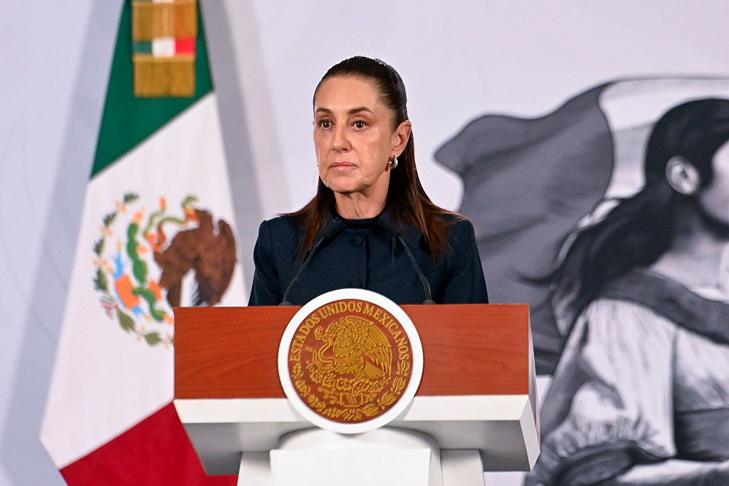 Presidenta de México aclaró si humo heridos y muertos por terremoto en México