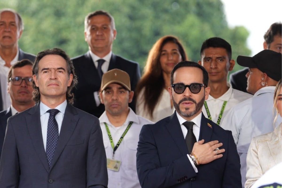 Cómo planea Abelardo De La Espriella implementar el modelo de gestión de Antioquia en el resto de Colombia.