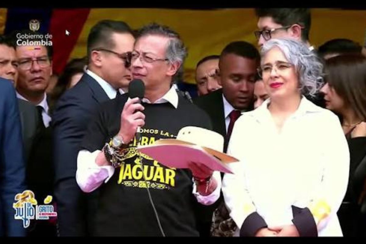 Mientras Gustavo Petro defiende su administración, líderes del Pacto Histórico como María José Pizarro y Laura Beltrán condenaron duramente el escándalo. 