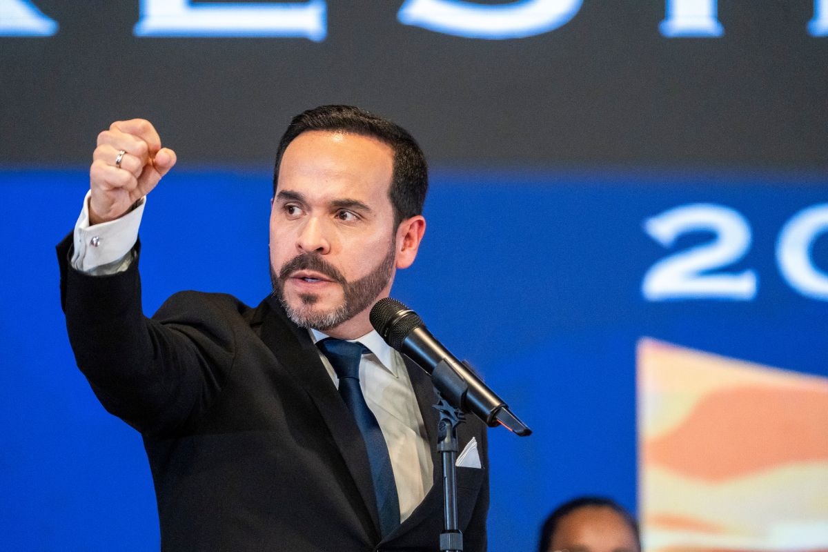 El subsecretario adjunto de EE. UU., Luis Méndez, afirmó desde Barranquilla que su país busca fortalecer la cooperación con el gobierno de De la Espriella.