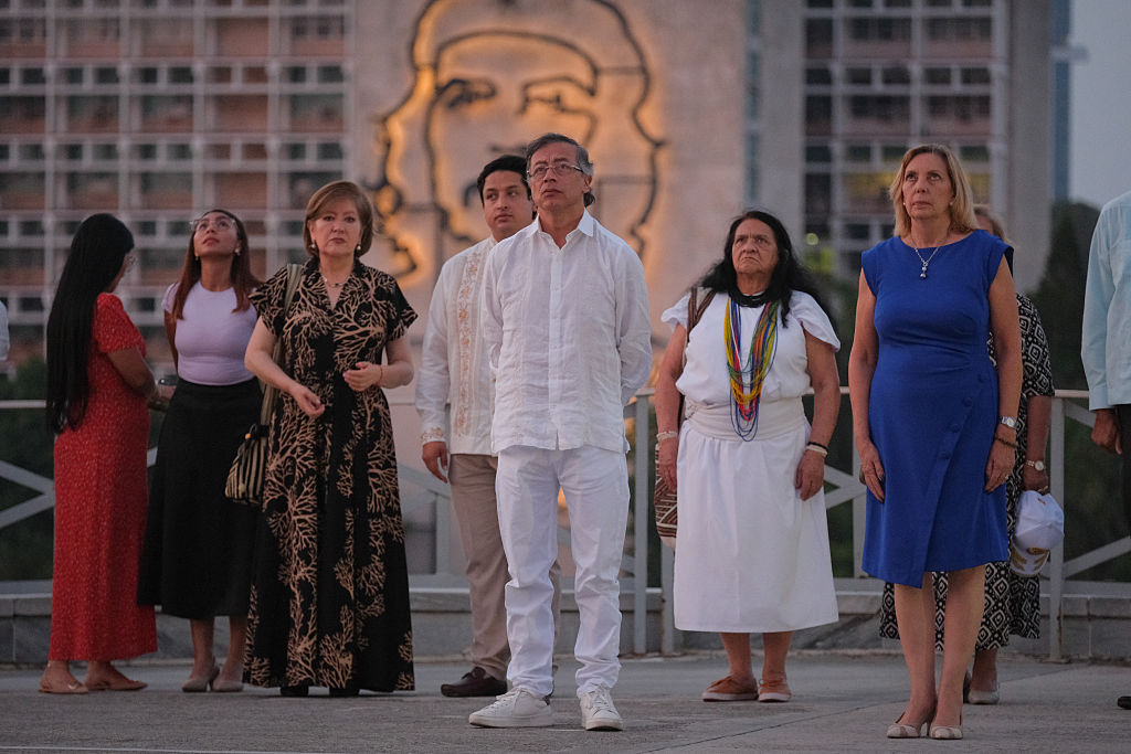 Cuánto viajó Gustavo Petro en cuatro años de mandato: rompió récord de Pastrana