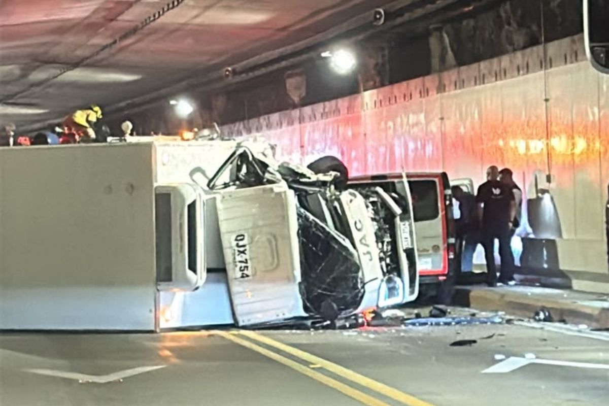 Accidente Túnel de Oriente y cierre del aeropuerto: heridos y qué pasó