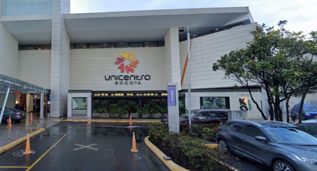 Dicen qué se robaron en el hurto que dejó balacera en Unicentro (Bogotá)