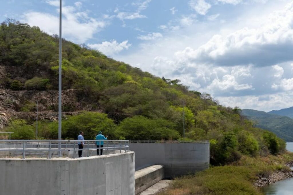 Embalce El Cercado / IG: Adr Colombia