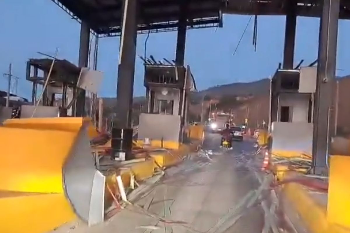 Atentado en vía Panamericana: detonan explosivos en peaje nuevo, en el Cauca