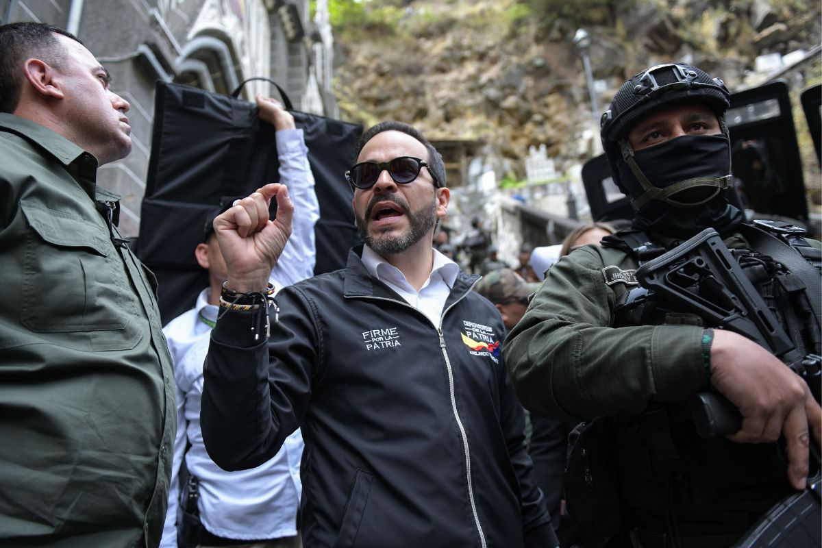 Conozca los detalles del duelo nacional de tres días decretado por el presidente De La Espriella, el balance de 188 fallecidos y la ayuda internacional. 