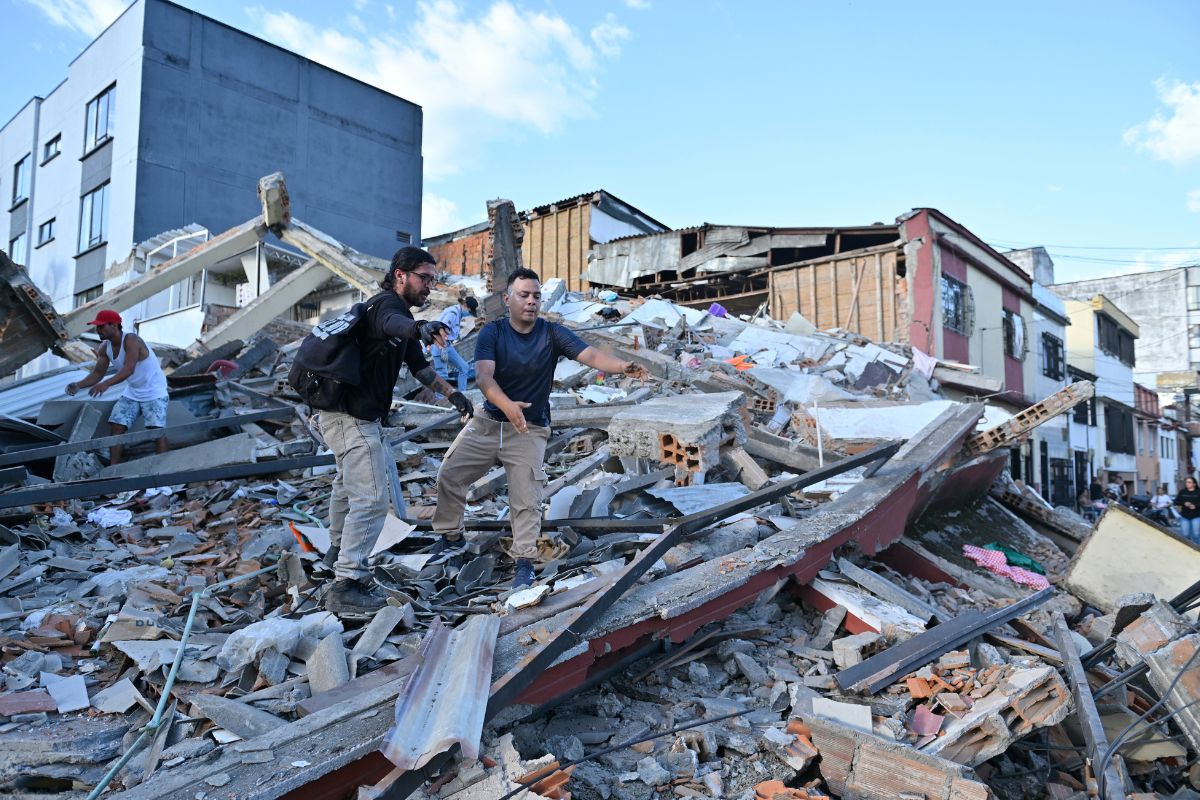 Conozca el balance oficial de Asocapitales y la UNGRD sobre fallecidos, heridos, desaparecidos y viviendas colapsadas tras el terremoto en Colombia. 