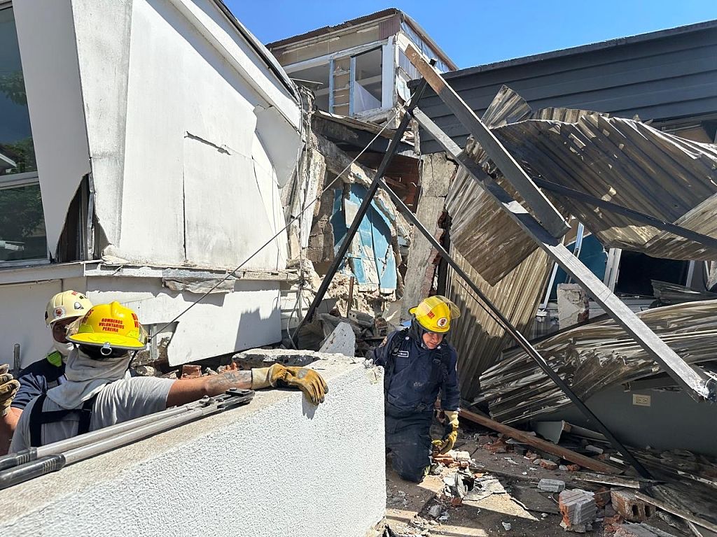Medicina Legal identifica 228 fallecidos del terremoto en Colombia