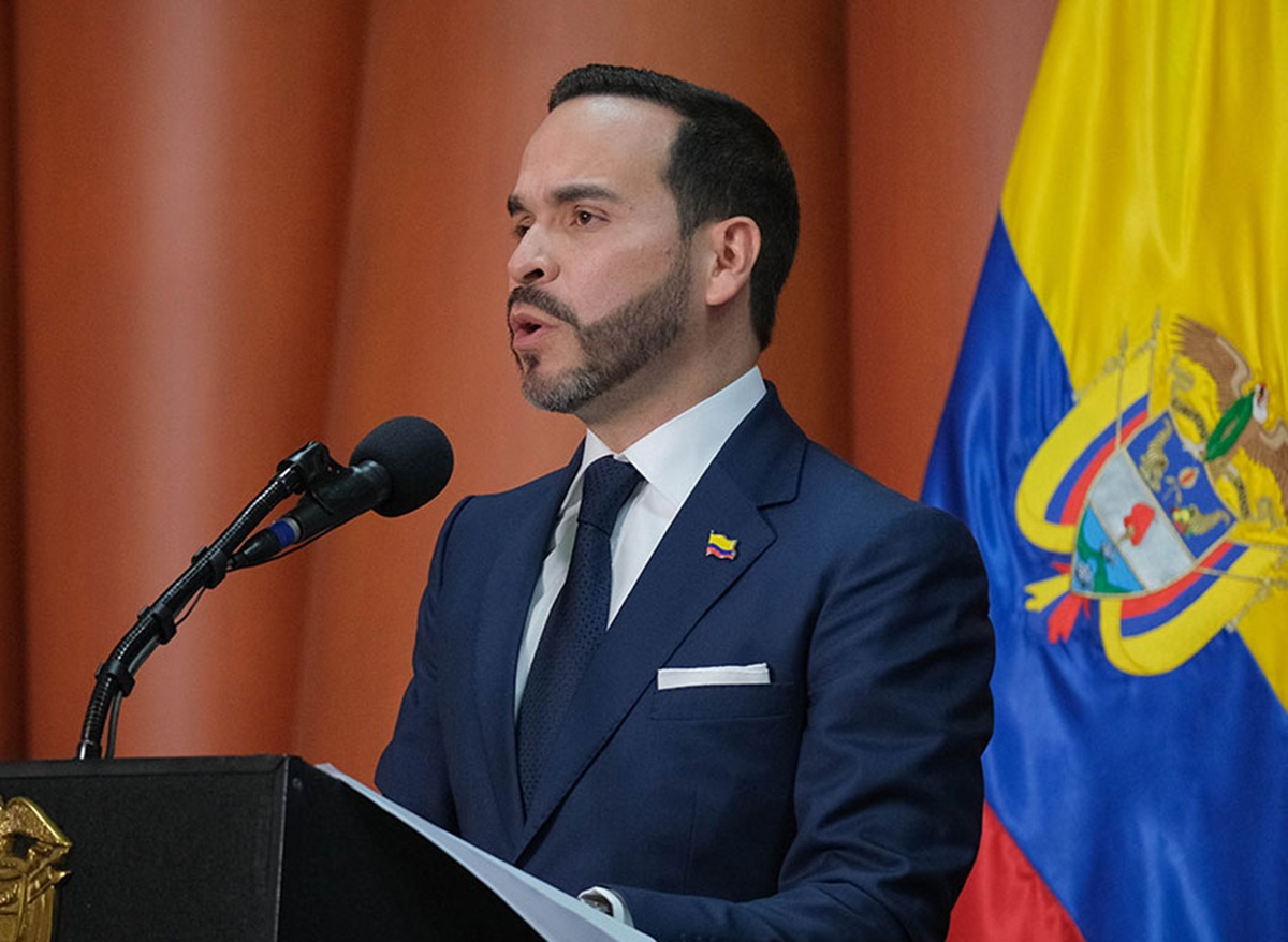 De la Espriella confirma su cúpula militar: estos son los generales