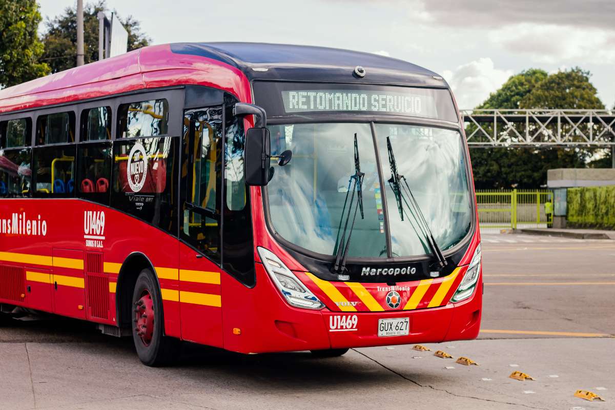 Transmilenio anunció bloqueo en troncal de las Américas y hay suspensiones