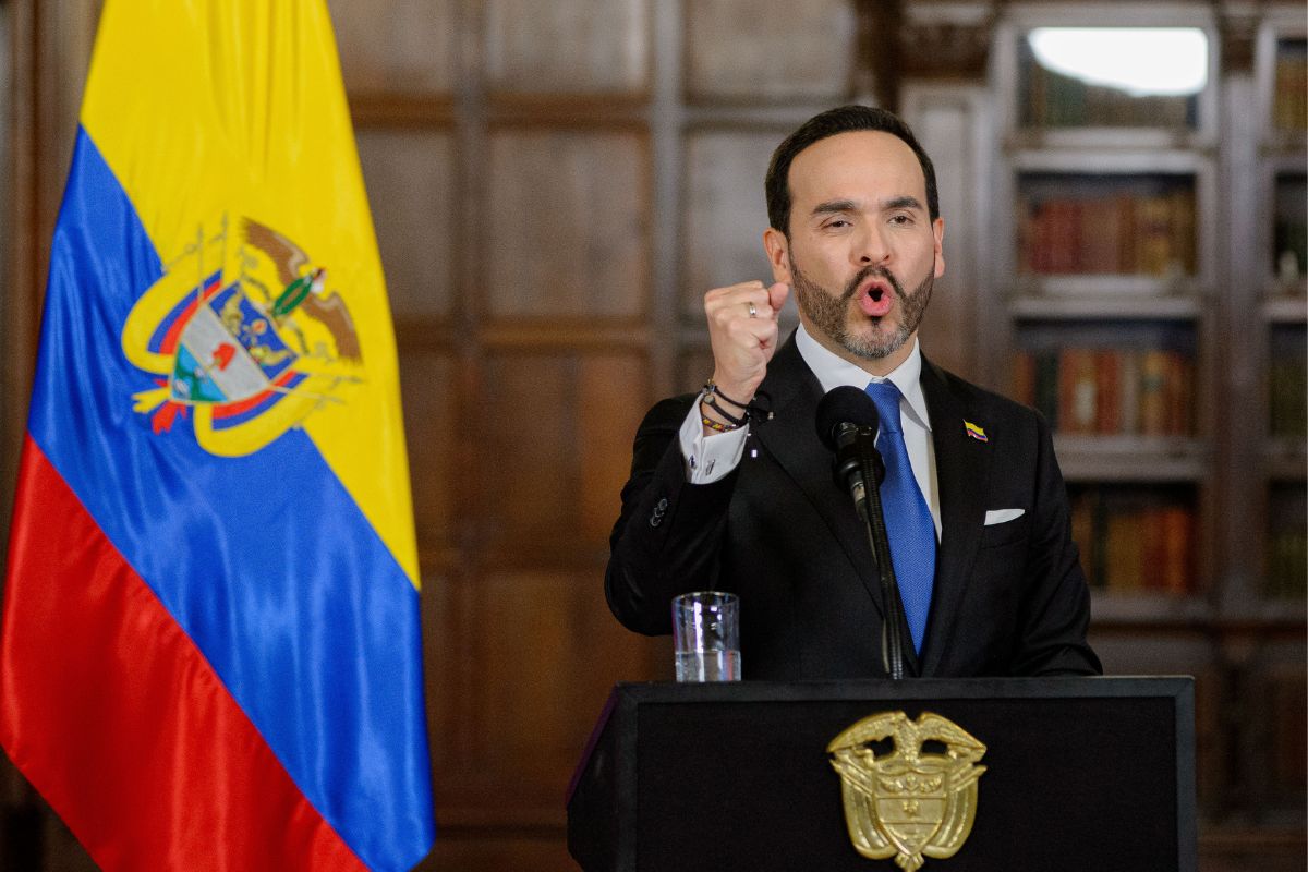 Conozca los nuevos nombramientos, encargos y salidas en 15 entidades del Estado oficializados por el Gobierno en un paquete de 24 decretos.