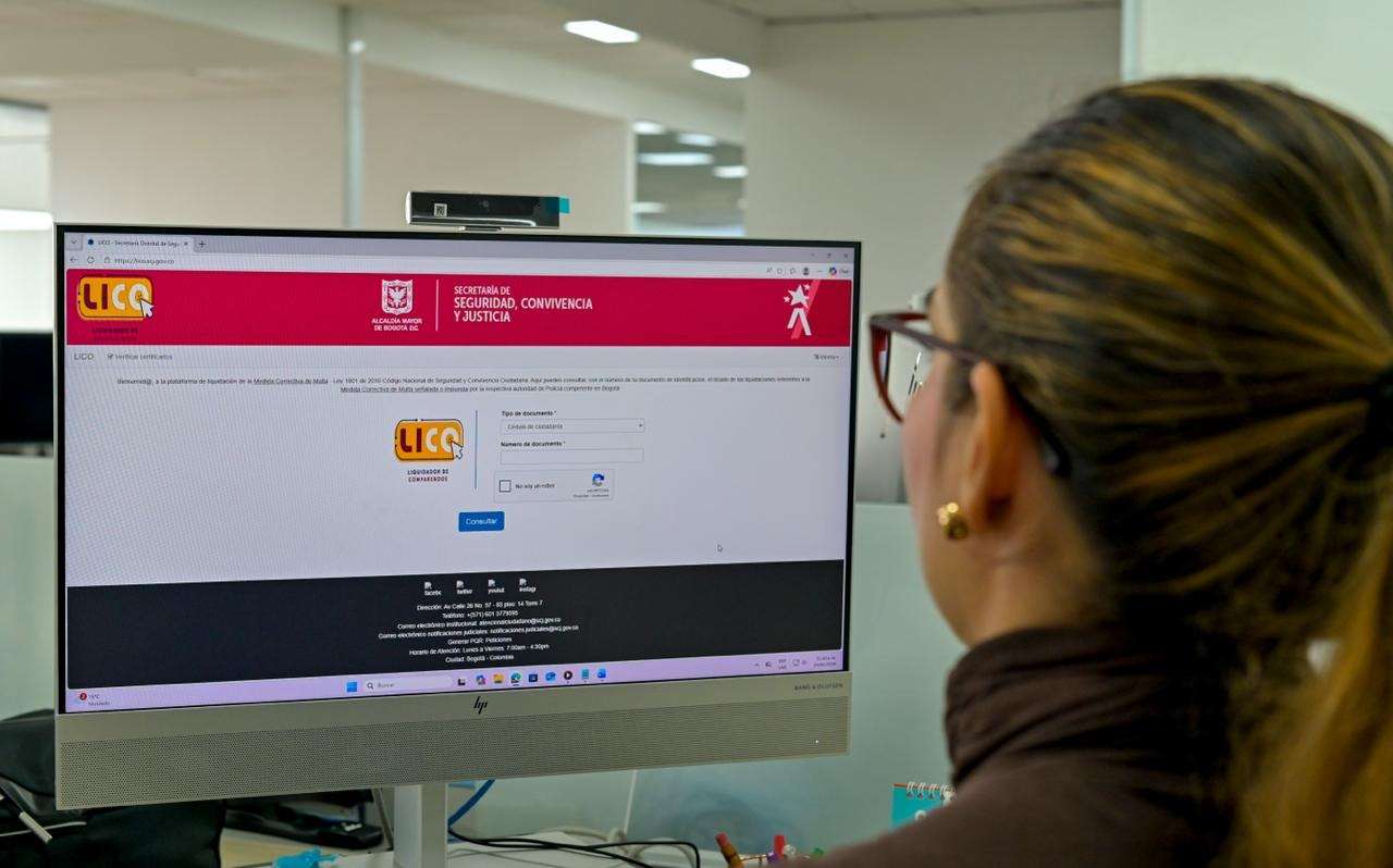 Problema para empleados nombrados o ascendidos en un cargo público en Colombia