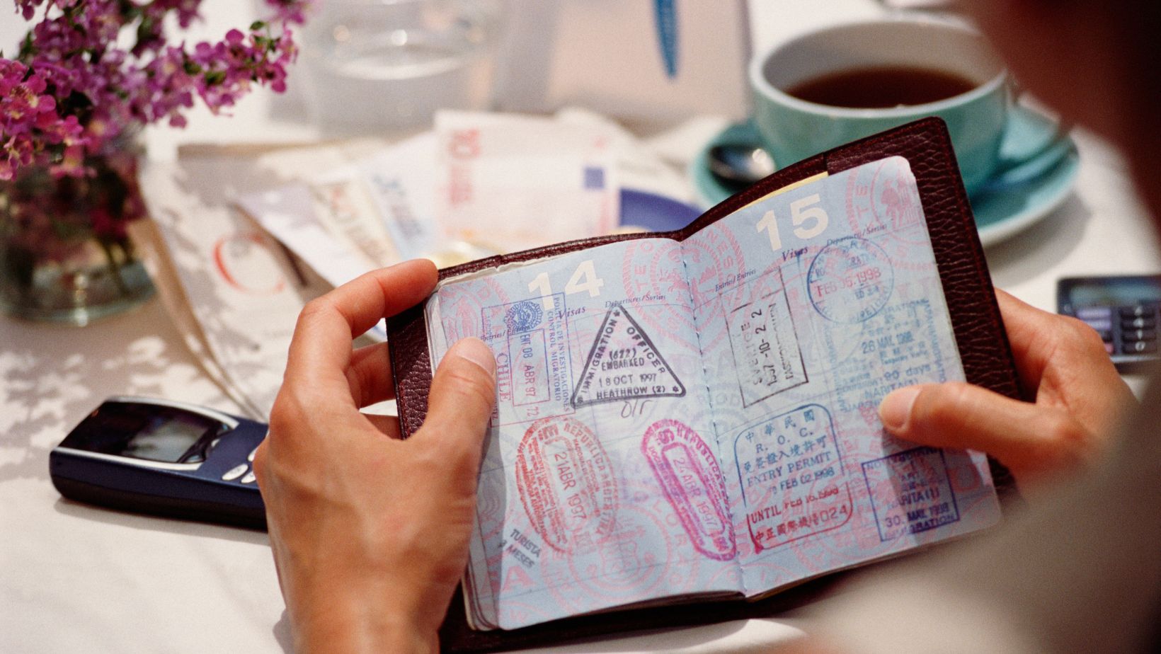 España refuerza controles de pasaportes: colombianos, venezolanos y ecuatorianos