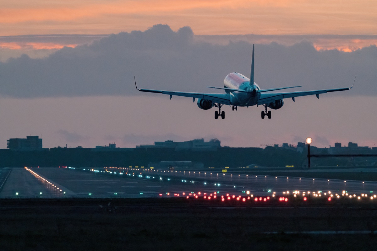 Frontier, aerolínea aterriza en Colombia con oferta de vuelos baratos