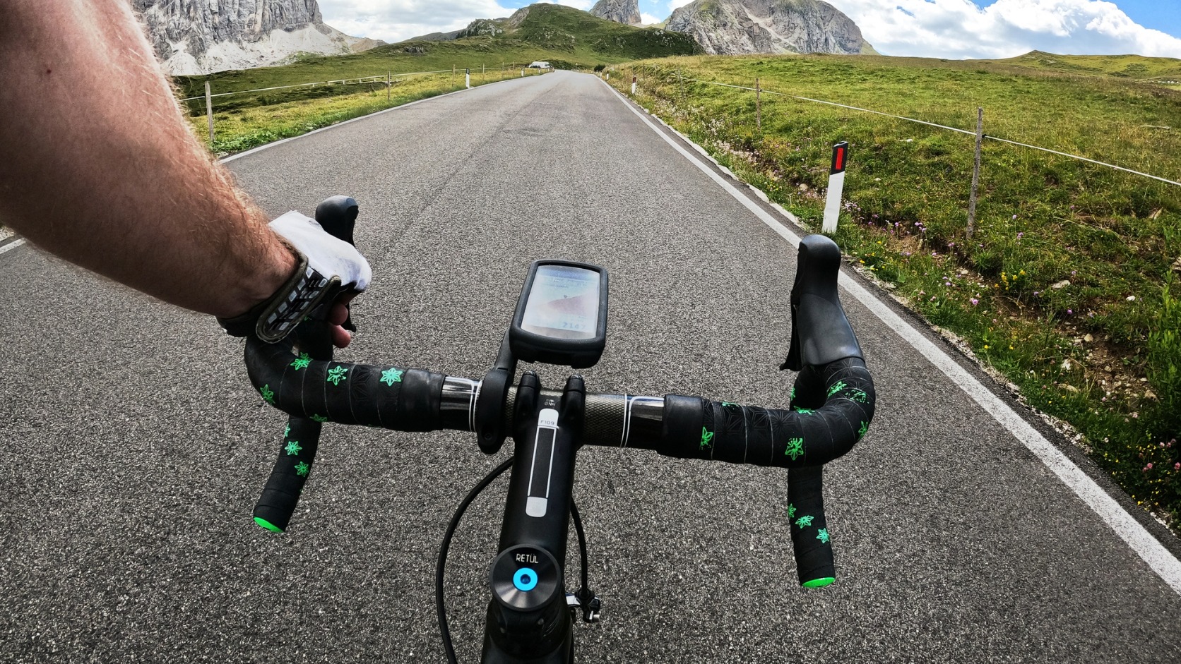 GPS vs. ciclocomputador para bicicleta: diferencias y cuál elegir